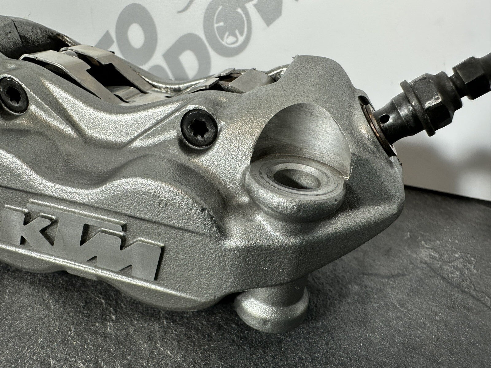 KTM 790 Duke 2020 Front Brake Caliper & Pads Right RH 3766 Miles 2019 *SPARES*