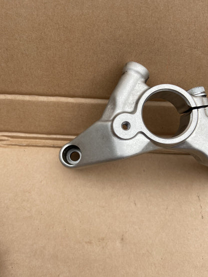 Ducati Panigale 1199 Right Engine Motor Bracket Support Stay 8293A441A OEM
