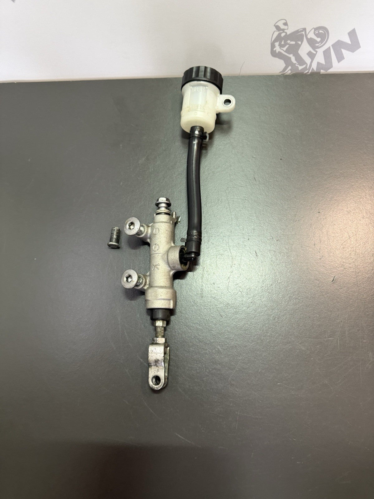 de1e4ca6-7174-4161-b529-6c20aefee9ae