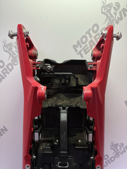 05b32e37-fda6-41dd-978d-181f85acd738