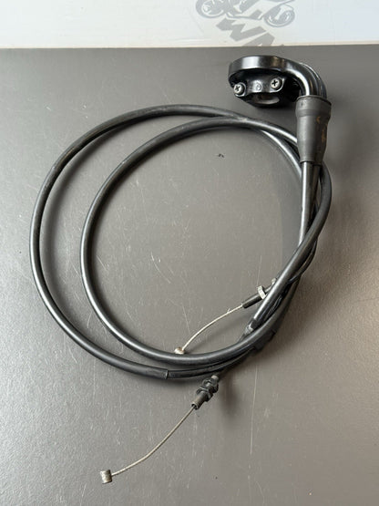 Triumph Street Triple 675 Throttle Cables 2008-2012 675 Throttle Cables T2049300