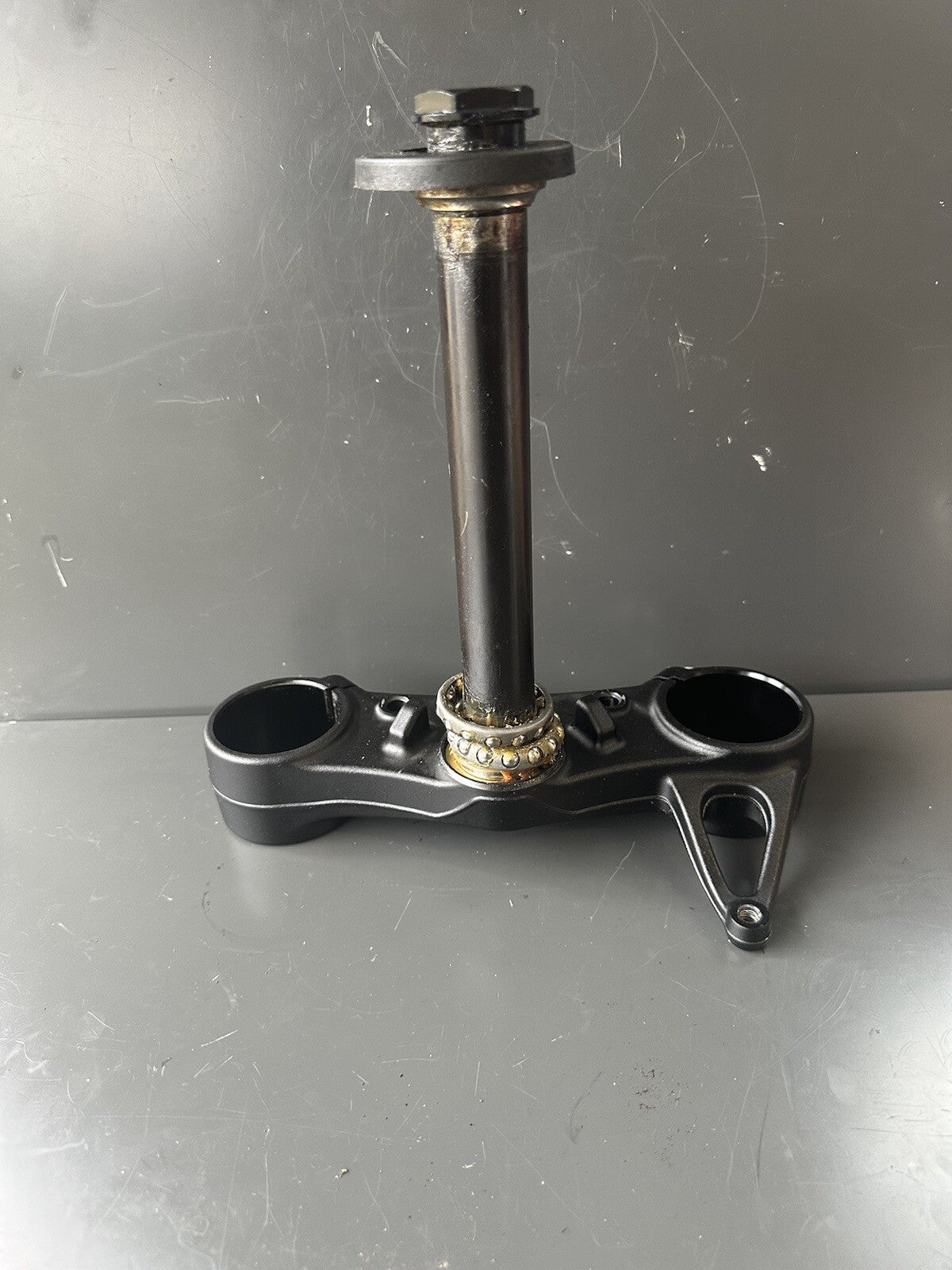 KTM 790 DUKE  Bottom Yoke Bottom Clamp, Lower Yoke Lower Clamp - 64101031032 OEM