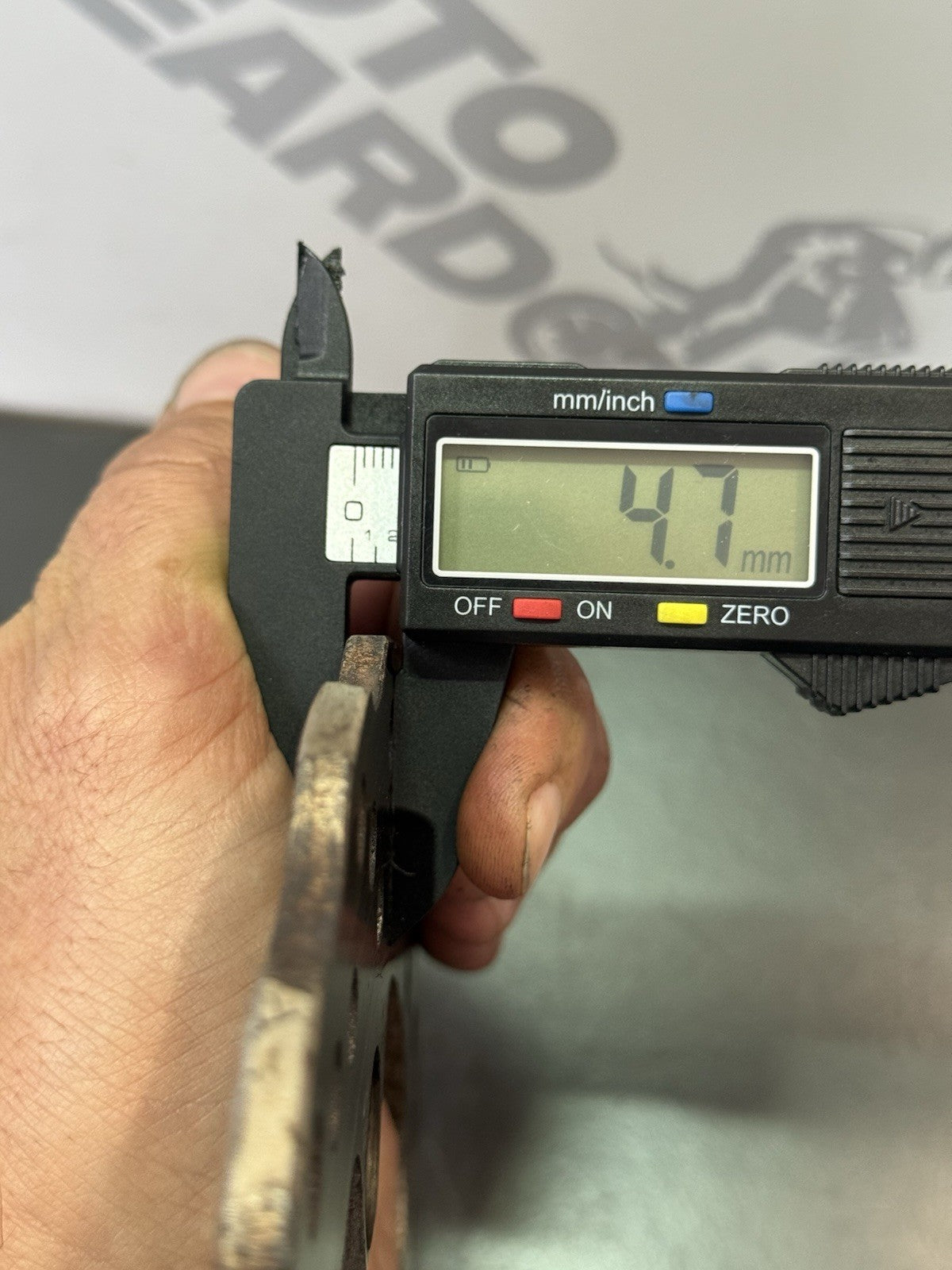 cbbdea76-3393-4332-b281-a3f30f73df84