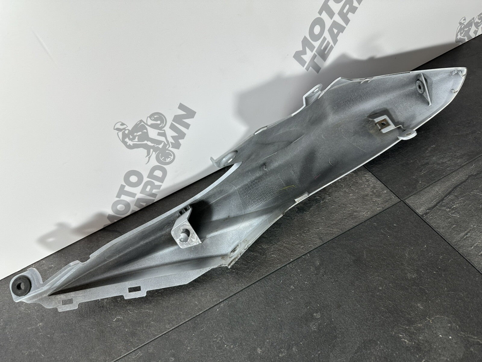 Suzuki GSXR 1000 2014 Right Seat Side Fairing Cowling 22774 Miles 2009-2016 OEM