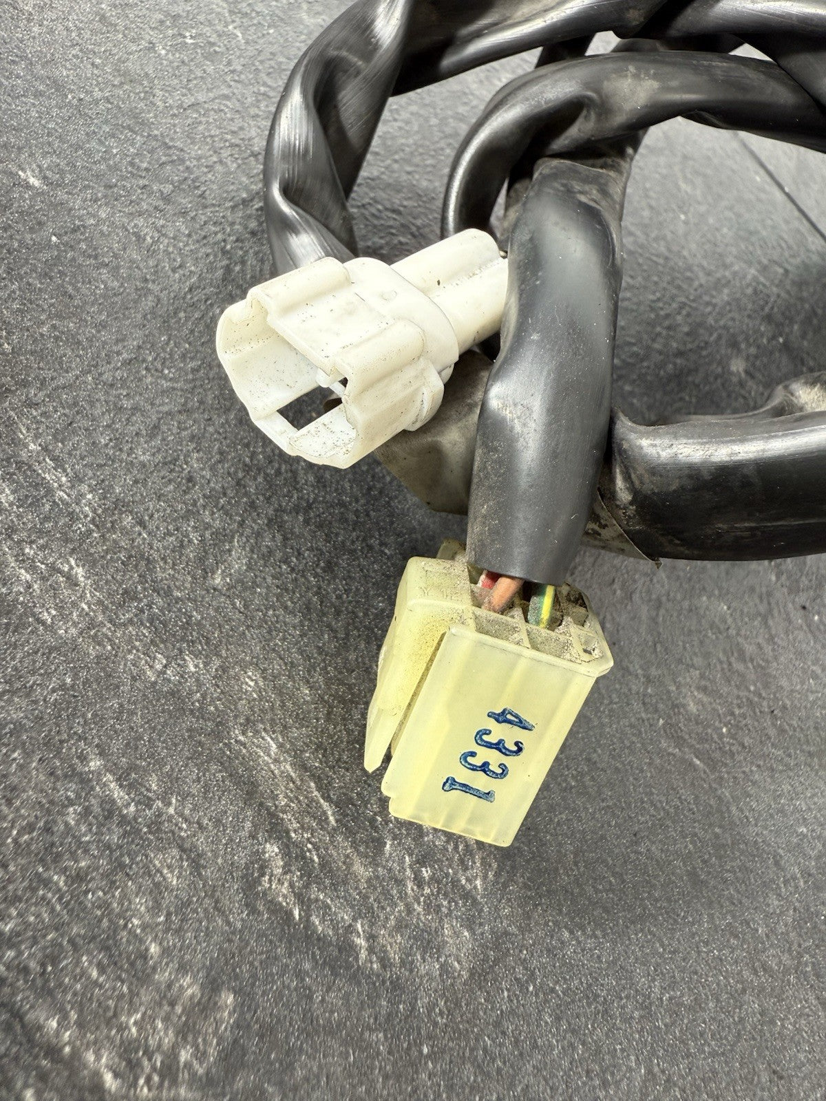 Yamaha YZF R125 R 125 2014 Right Switchgear Switches 26983 Miles 2008-2018 OEM