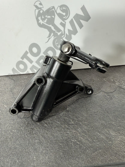 Suzuki GSXR 1000 R 2019 Clutch Release Mount Bracket 2017-25 OEM MM