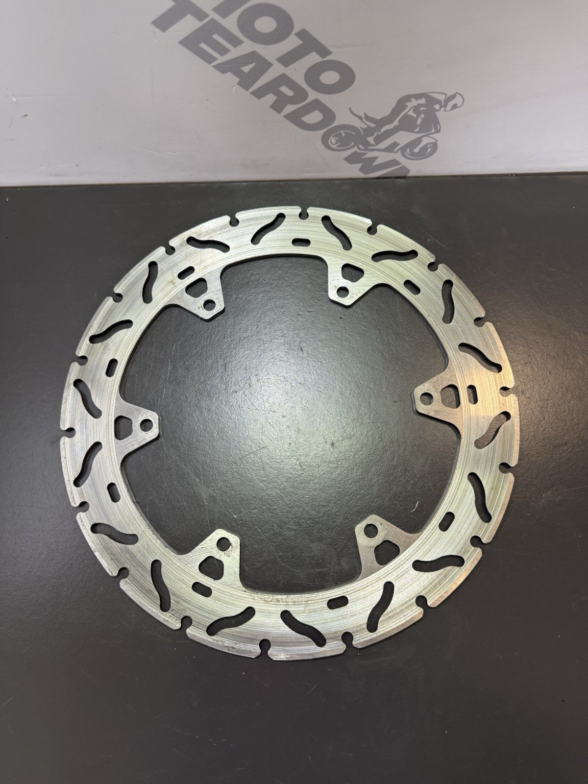 0d3320fd-1dec-42bf-83fe-0b1969adddbf