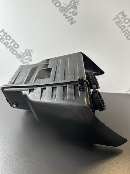 09045645-45f5-407e-bed3-25b21b9b6f37