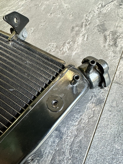 Suzuki GSXR 1000 2009 Radiator Coolant Rad 2009-2016 Only 9715 Miles OEM