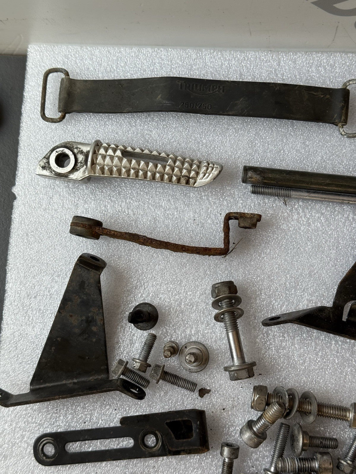 TRIUMPH STREET TRIPLE 675R Job Lot NUTS BOLTS SPARES Job Lot 17,009 Miles OEM