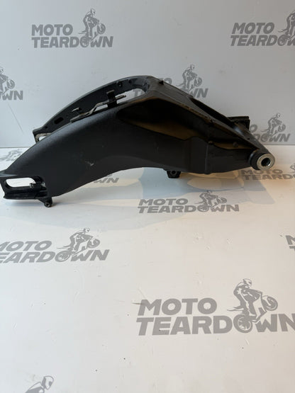 4b8eefba-4bab-4a85-834e-63455681bf72