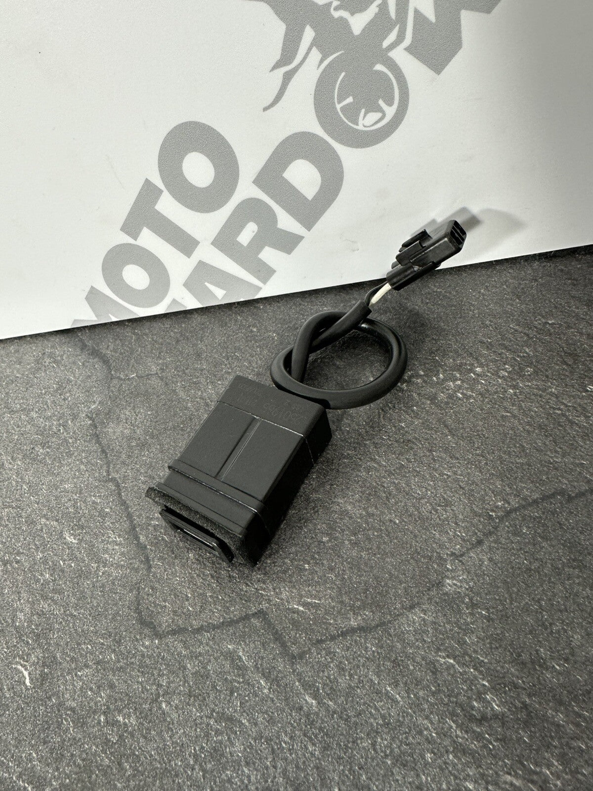 Triumph TIGER 900 GT PRO 2022 USB Connector Socket 6337 Miles 2020-2023 OEM