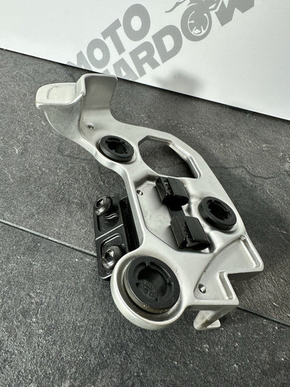 Triumph Street Triple 765 RS 2018 Speedo Clocks Mount 15244m 2017-2020 OEM