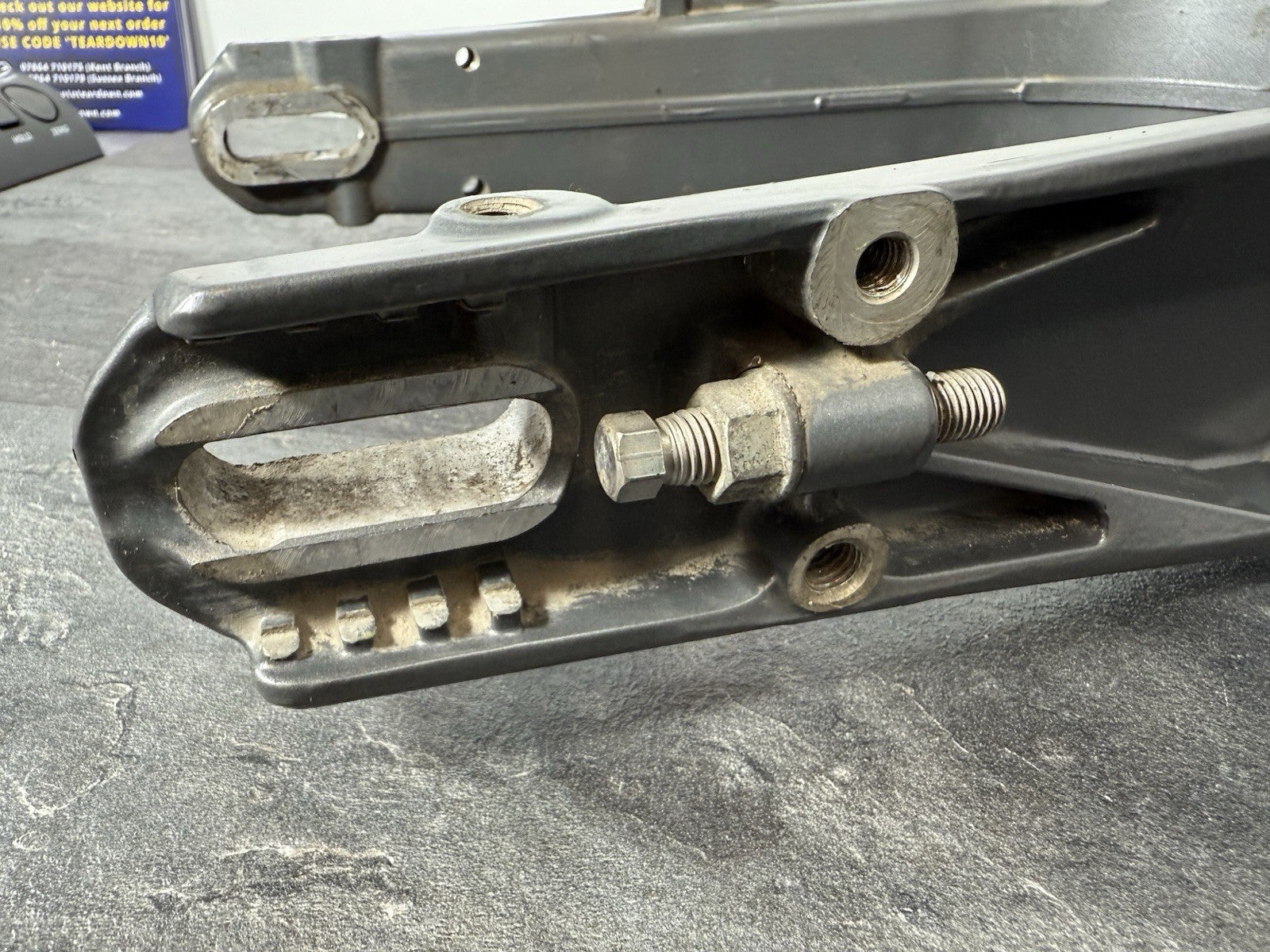 0b1f5f4d-dfaa-4852-9b66-0a3195205dfa