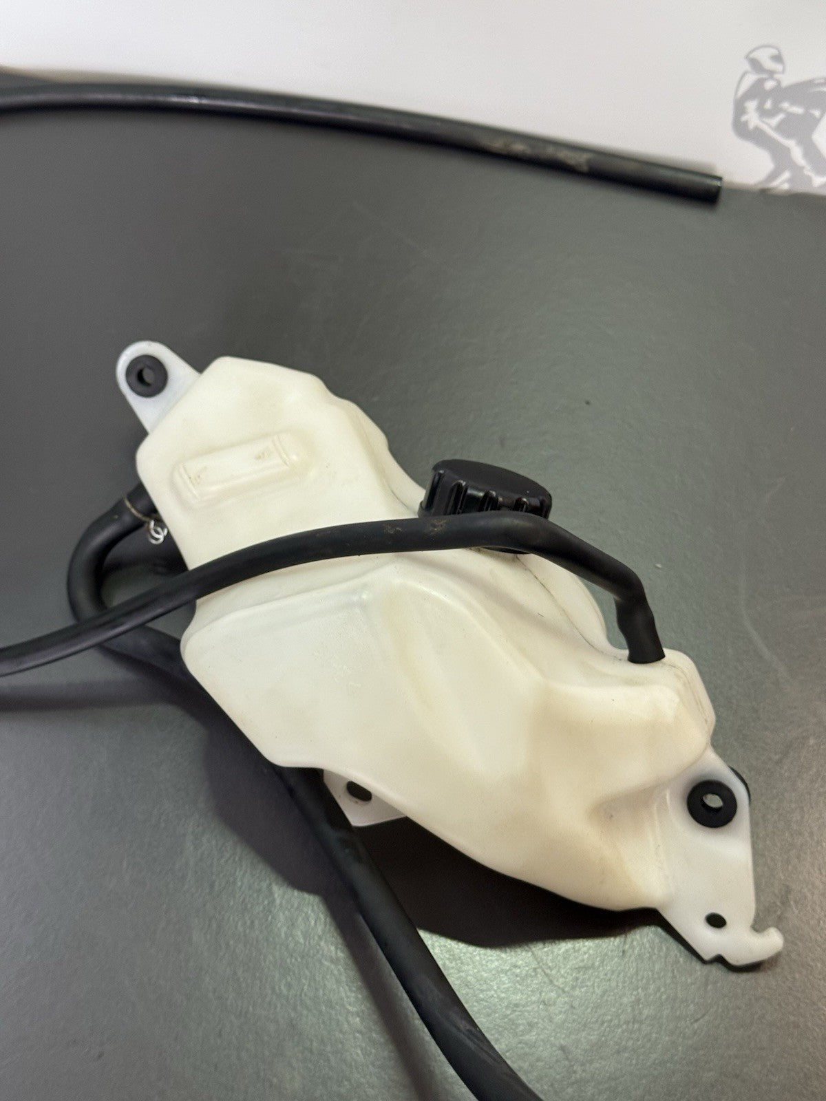 aa0d01dc-6b0c-4260-a45b-ca5441268c1c