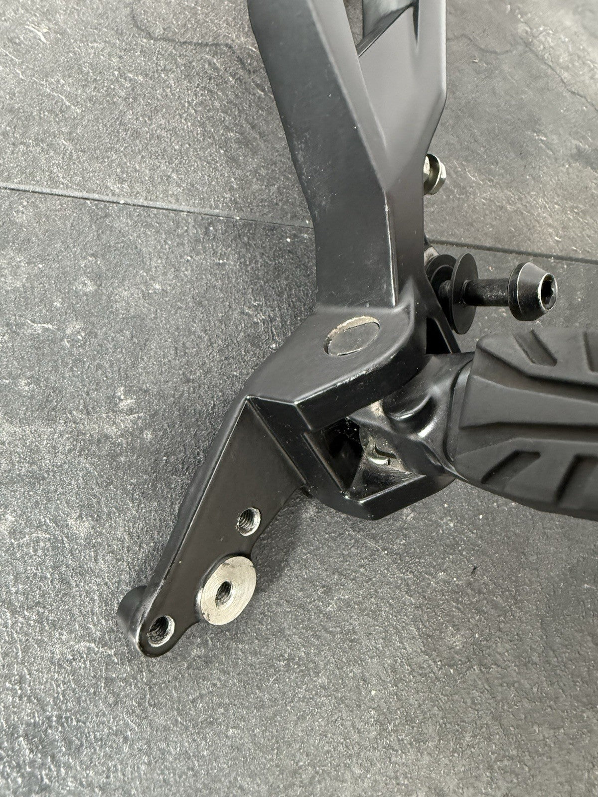 dc5281a9-7beb-4872-aea8-80d7a5ca9984