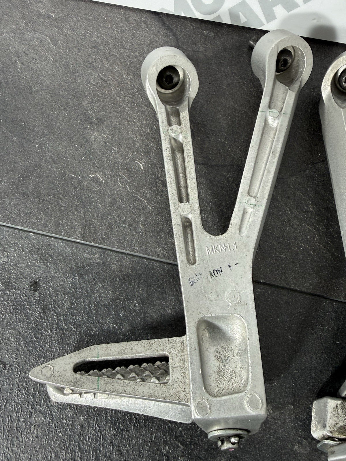 31d5739d-5a44-4f13-b1a1-dd8b45718146