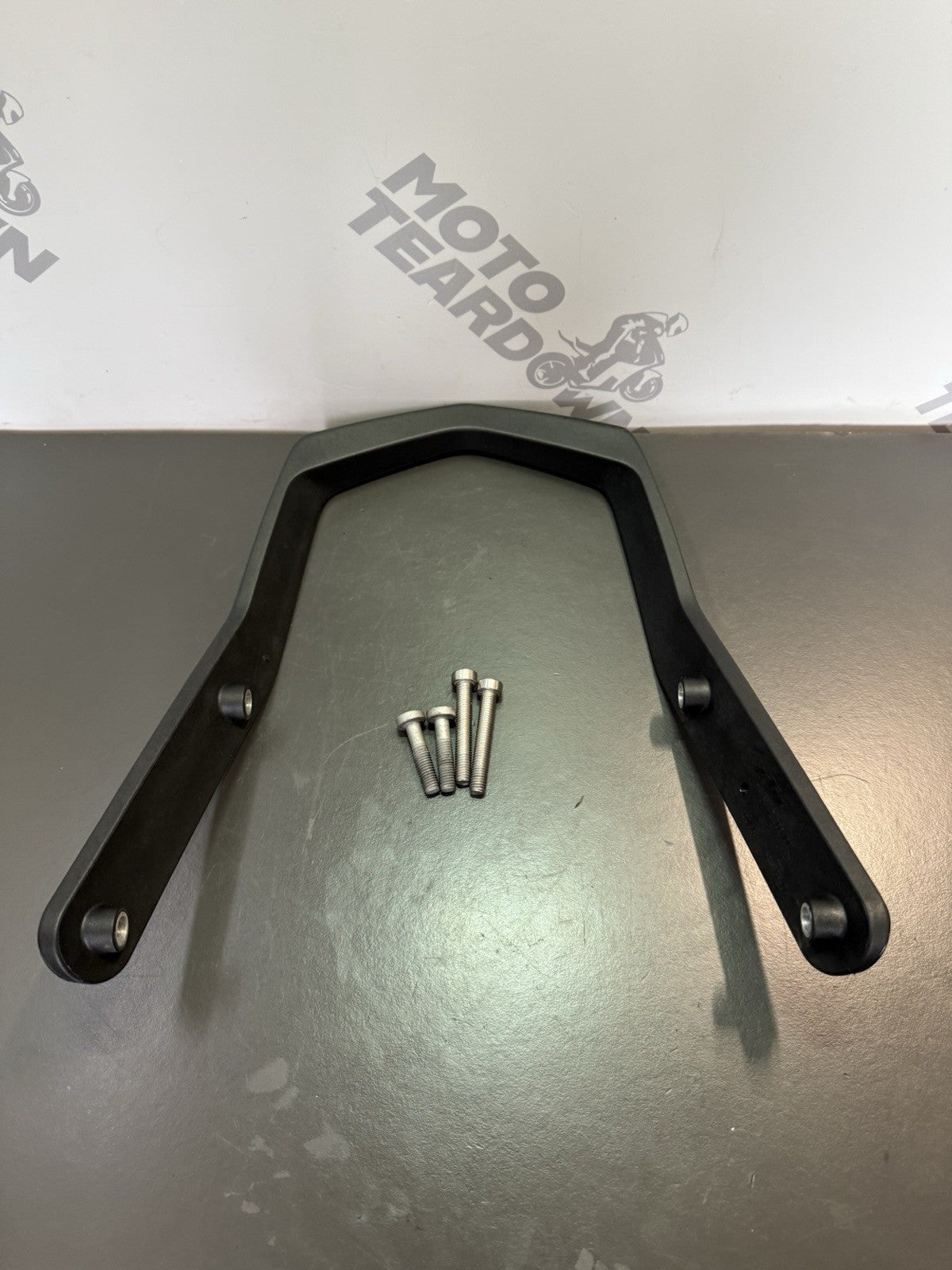 1afa628c-a1f0-417f-ad44-7091bf0a9a80