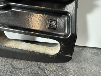 f0ca33b3-48af-40e8-8099-56155a202385