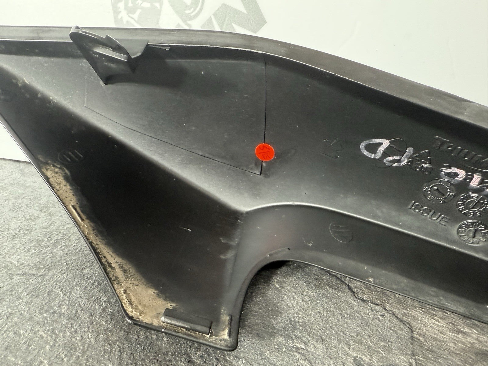 c58868e1-ce7a-4ccd-9ad7-28c513383f79