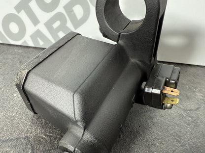 Yamaha YZF R125 R 125 2014 Front Brake Mastercylinder 26983 Miles 2008-2018