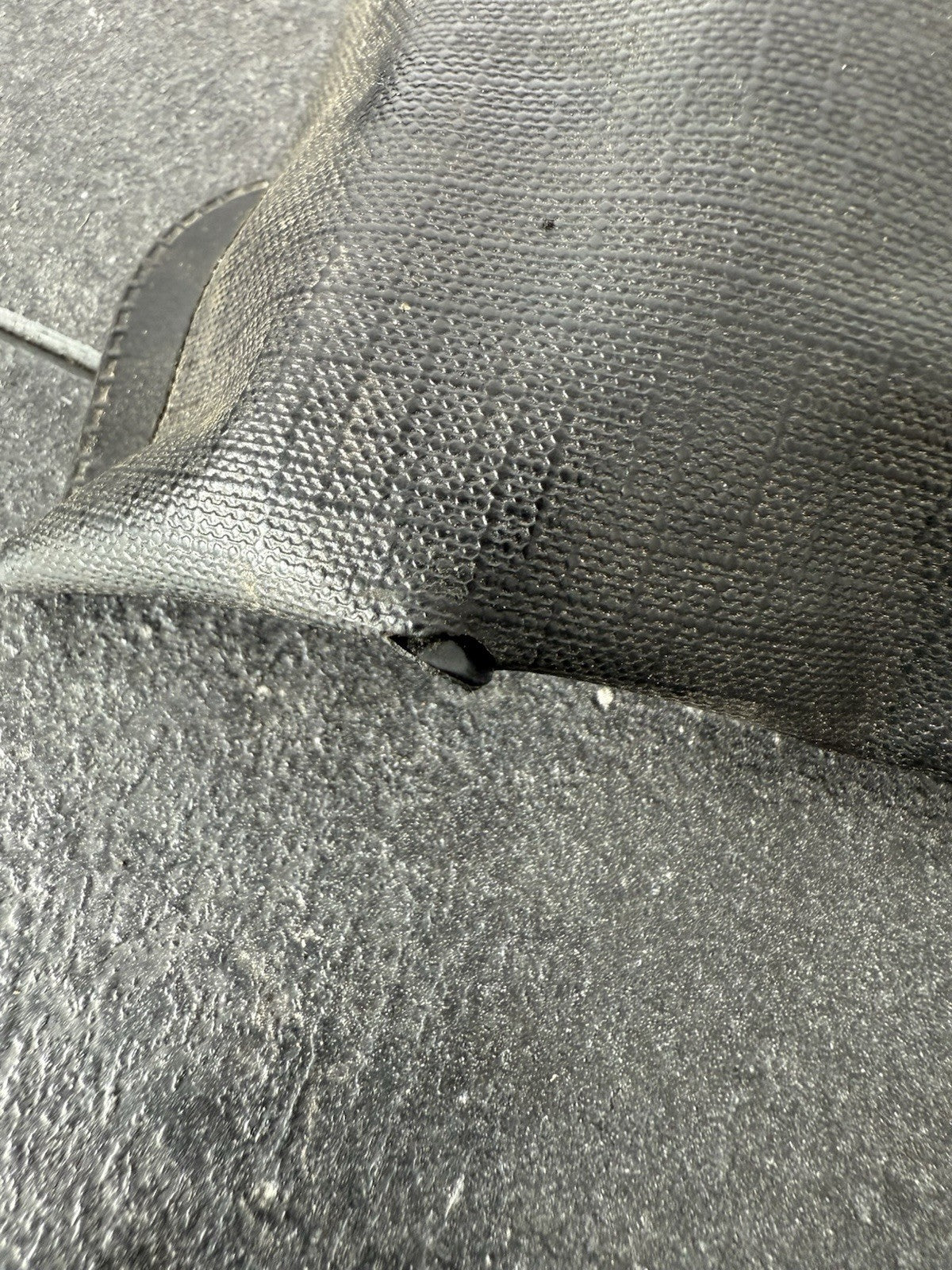 6ac1d80b-1bce-47e9-b6e6-e0cb8842da15