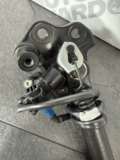 16e88d7d-3421-4194-9faa-e7bb130f6e3e