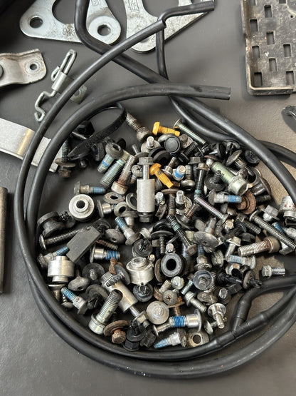 Suzuki GSXR 1000 2010 Nuts Bolts Fixings Job Lot 2009-2016 Only 33,787 Miles OEM