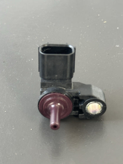 TRIUMPH Street Triple 765R 765RS Air Pressure Sensor 2017-2019  Air Box Sensor
