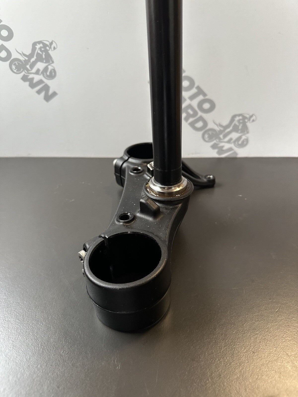 KTM 790 DUKE  Bottom Yoke Bottom Clamp, Lower Yoke Lower Clamp - 64101031032 OEM