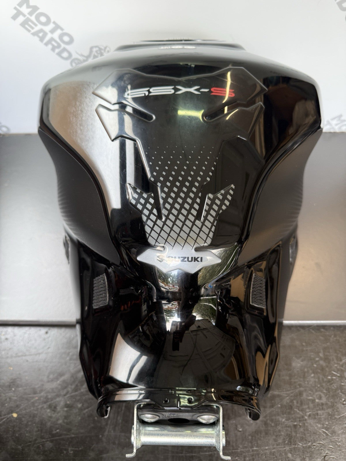 d0791ada-c089-4670-9d30-e2741d9e6ee3