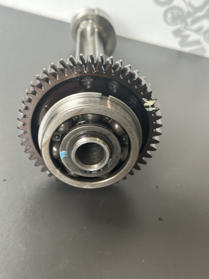 TRIUMPH STREET TRIPLE 675 BALANCER SHAFT 2013-2016 12,409 Miles Balancer OEM