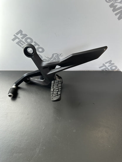 KTM 790 left Footrest riders footrest assembly Left Foot Rest 64103038100 OEM