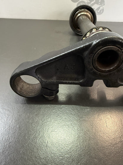 f0ac4c06-cdac-494f-8781-36f3e5b77078