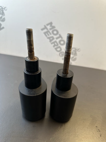 Yamaha MT-03 Yamaha MT03 R&G racing aero style crash protectors bungs 2020