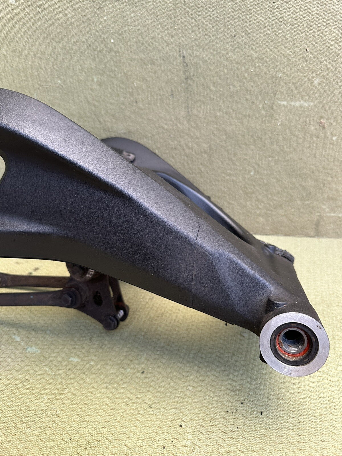 TRIUMPH STREET TRIPLE 765 RS R S  REAR SWING  ARM T2055605 2017 - 2019 Swingarm