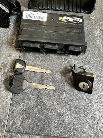 Kawasaki ZX10R 2018 Lockset Ignition ECU Key Lock Only 1086 Miles 2016 2017 OEM