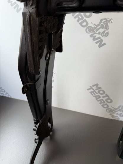 TRIUMPH TRIDENT 660 Swing Arm Rear Swingarm 660 Swinging Arm 2021-2024 T2051555