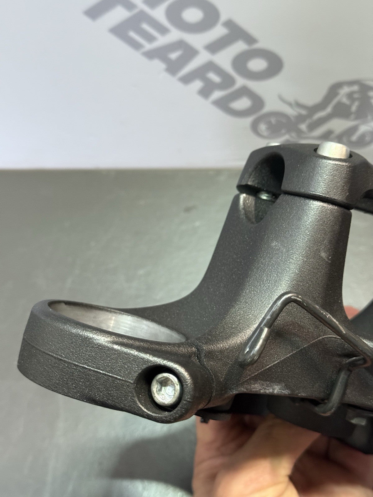 8ebc1cf3-b386-414b-ac94-0bfcd5cff60a