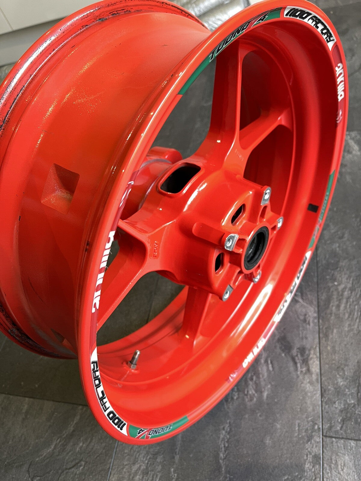 Aprilia Tuono V4 1100 Factory 2017 Rear Wheel Rim Only 9262 Mile RSV4