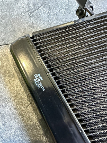 Suzuki GSXR 1000 2009 Radiator Coolant Rad 2009-2016 Only 9715 Miles OEM