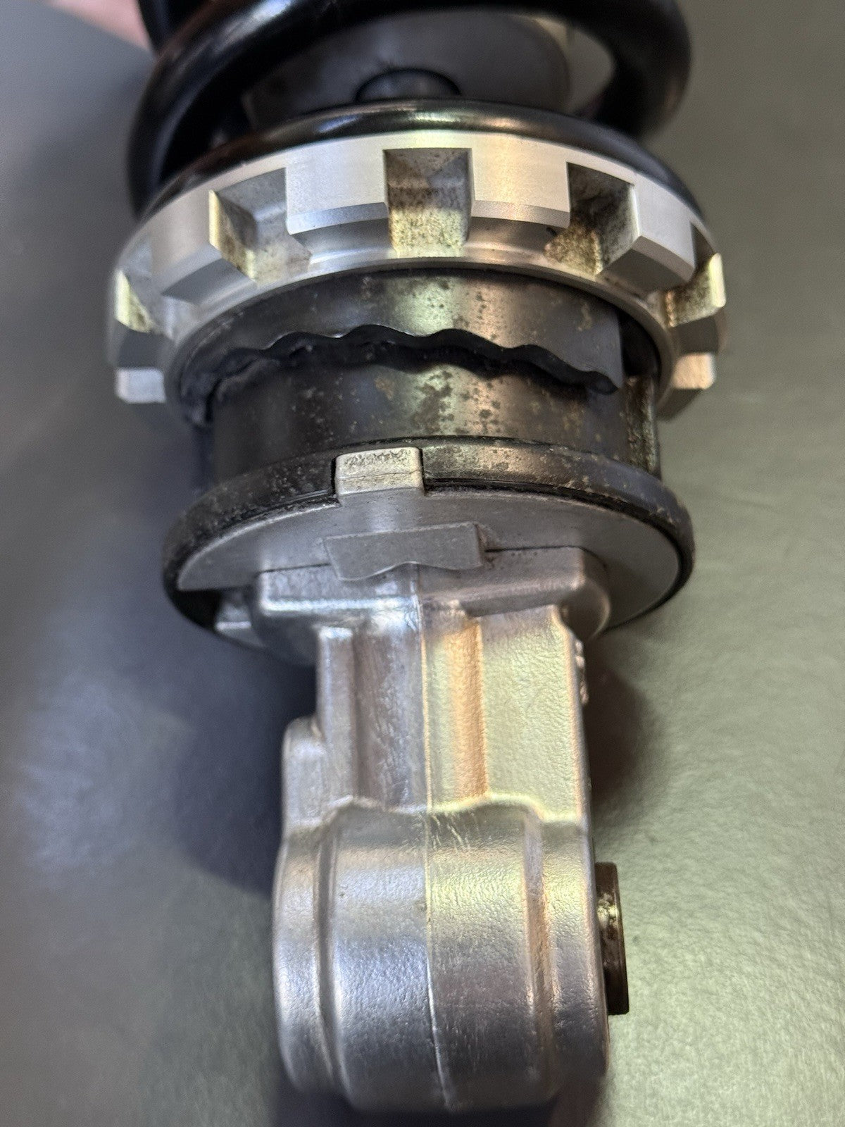 512b6660-7d5c-4aec-8b56-8149772659fd