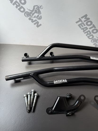 TRIUMPH TRIDENT 660 Top Case Carrier Luggage Plate Rear Rack Arms 2021-2024