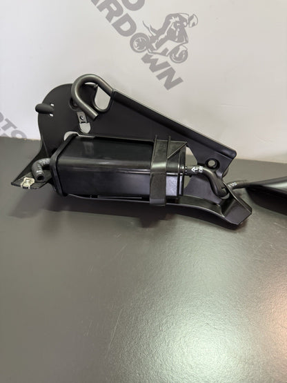 b320d81c-7de1-4e66-b83a-1093988031fd