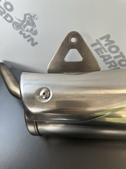 TRIUMPH STREET TRIPLE 675 LEFT EXHAUST SILENCER 2007 - 2011 2200832 LT EXHAUST
