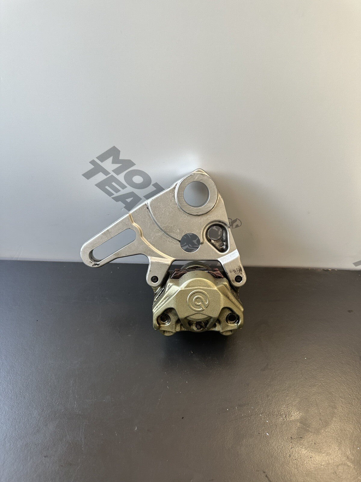 Aprilia Tuono V4 1100 FACTORY BREMBO Rear Brake Caliper & Hanger RSV4 OEM 2017