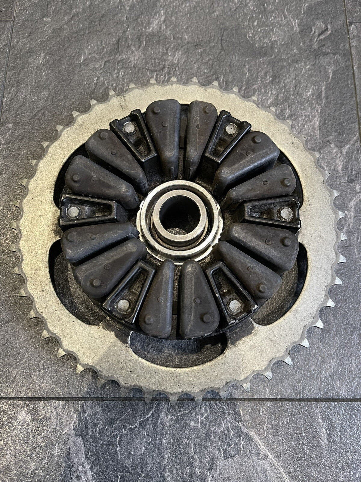 Suzuki GSXR 750 2013 L3 Rear Sprocket Cush Drives GSXR 600 2011-2018 L1-L8