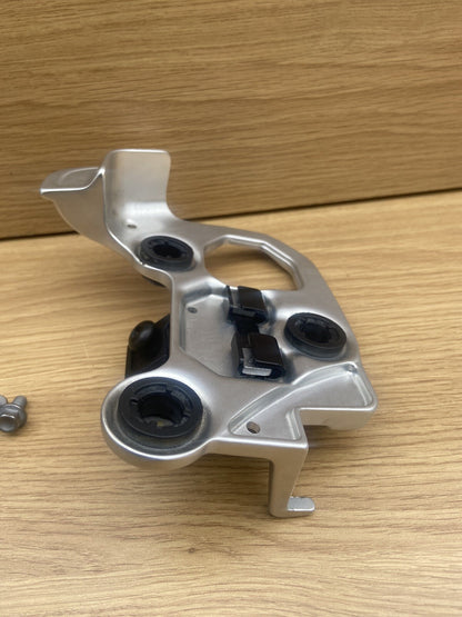 Triumph Street Triple 765 R Speedo Bracket Clock Bracket Dash Mount Pivot OEM