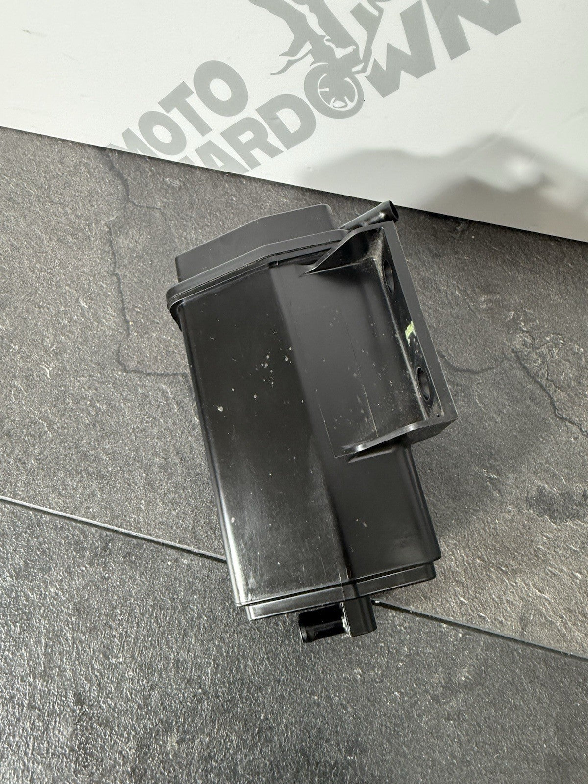 33826370-65ef-4257-82e7-e738766cf796