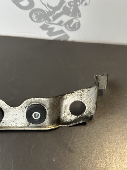 Yamaha MT07 Petrol Tank Bracket Fuel Tank Bracket 2014-2017 Tank Bracket OEM
